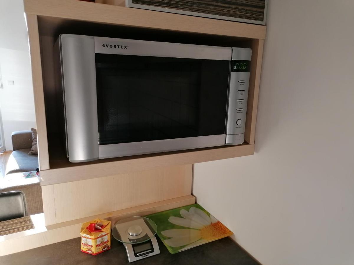 Apartman Breza Kruševac Esterno foto