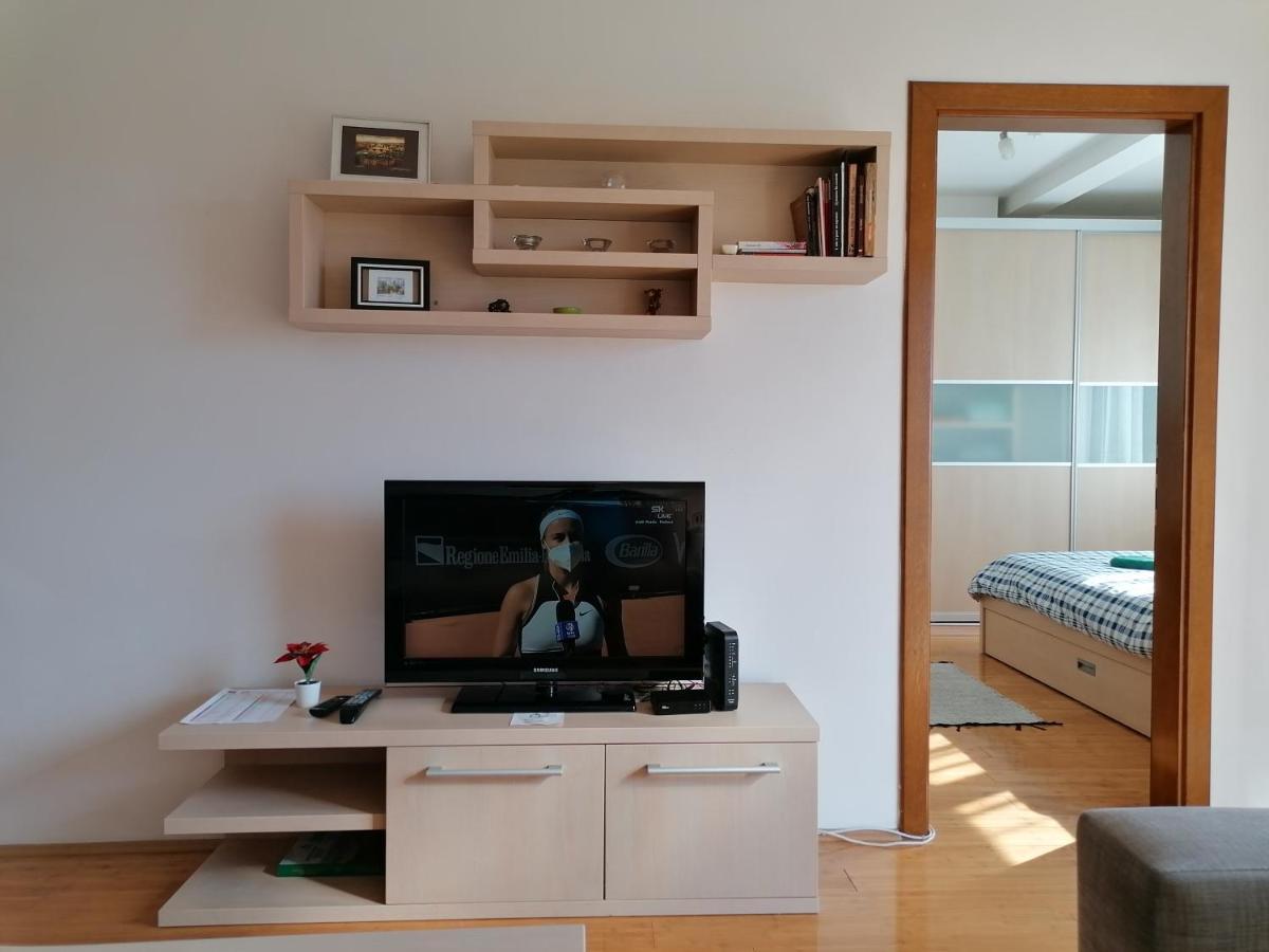 Apartman Breza Kruševac Esterno foto