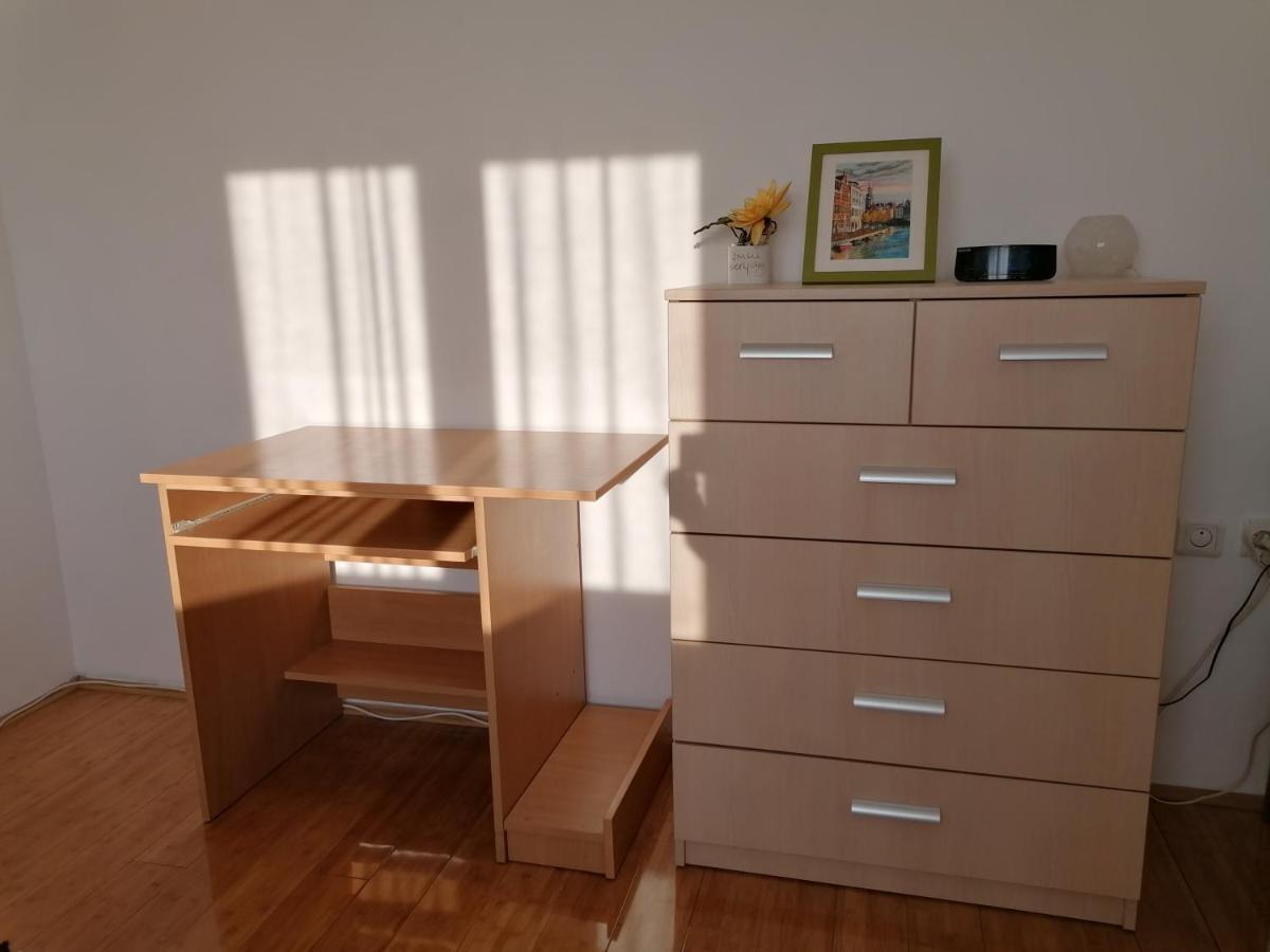 Apartman Breza Kruševac Esterno foto